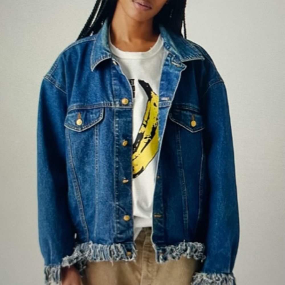 Urban Outfitters GUESS Denim Frayed Jacket - NWT - One Size/XL
